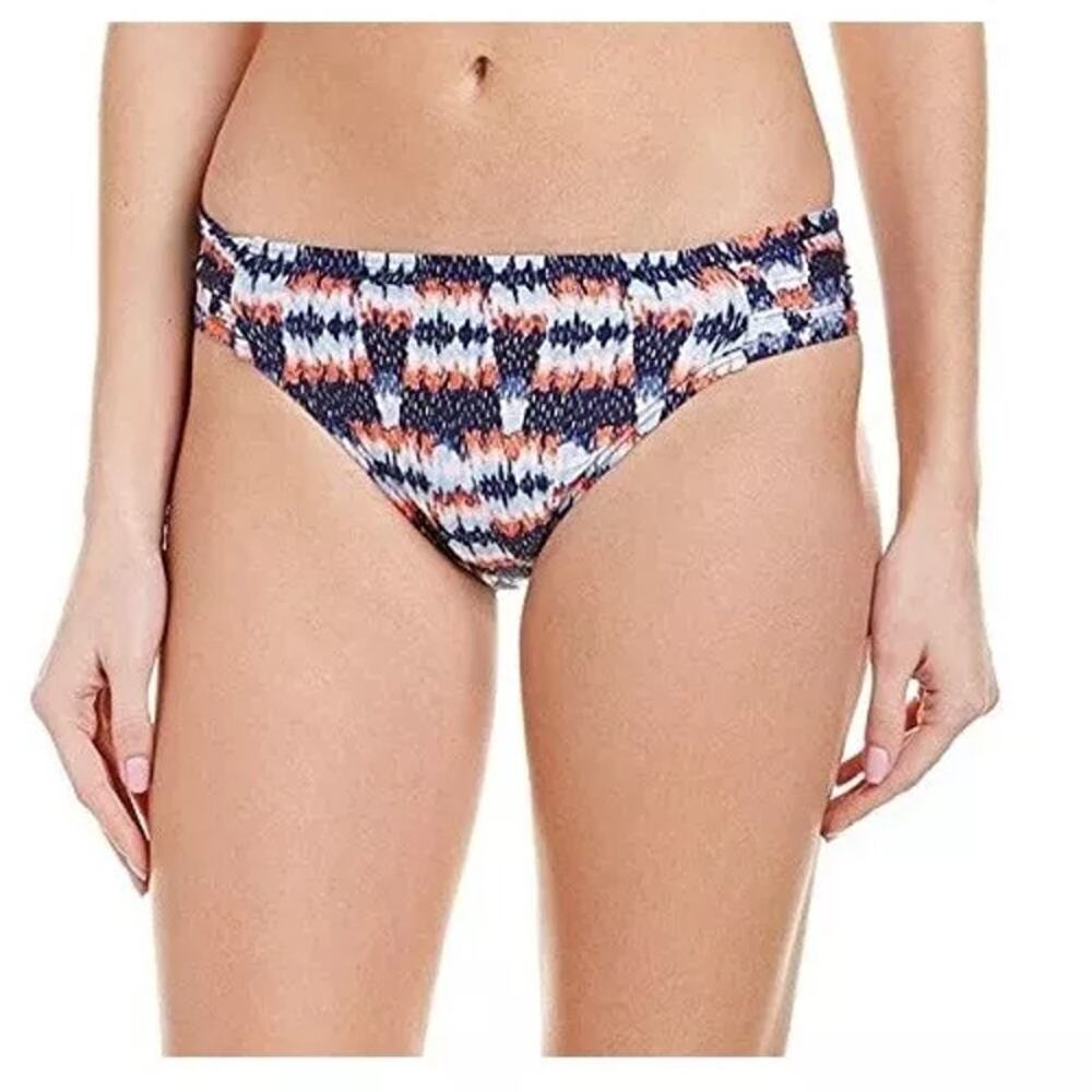 La Blanca Women's Vision Quest Shirred Banded Hipster